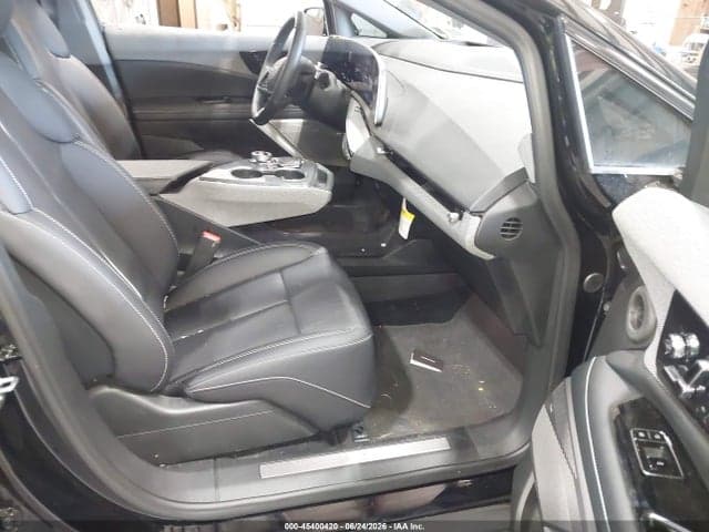 2025 CADILLAC OPTIQ LUXURY 2 AWD 5