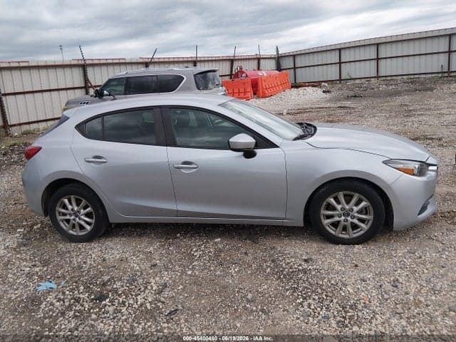 2017 MAZDA MAZDA3 SPORT 13