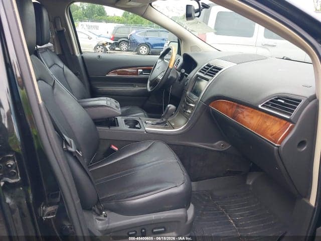 2011 LINCOLN MKX 5