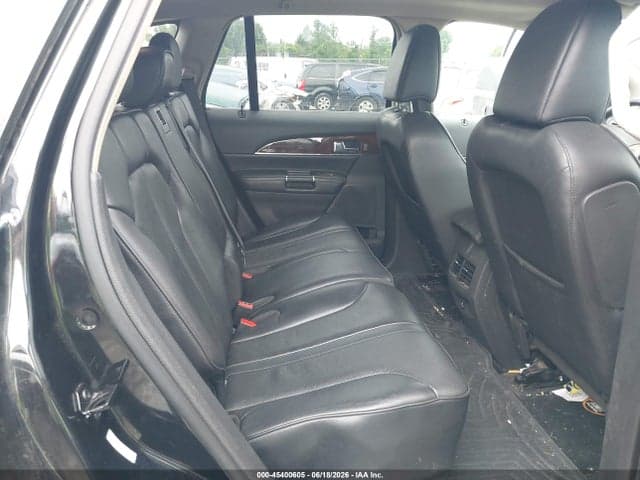 2011 LINCOLN MKX 8