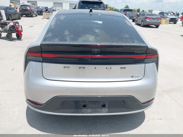 2024 TOYOTA PRIUS LIMITED 17