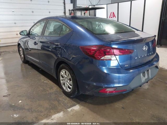 2020 HYUNDAI ELANTRA SE 3
