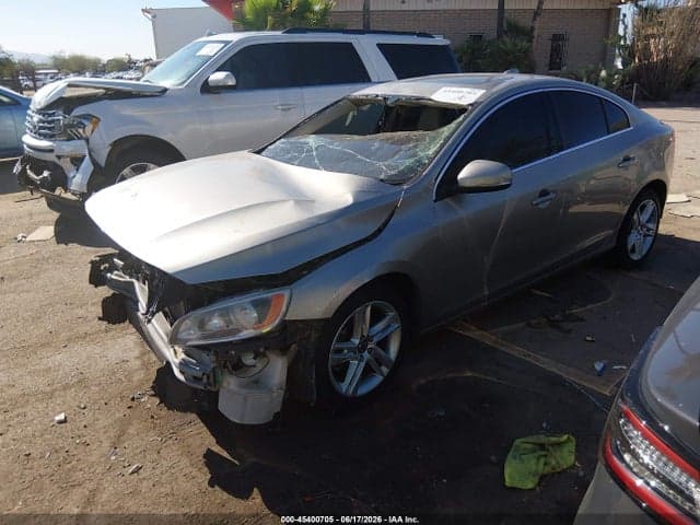 2015 VOLVO S60 T5 2