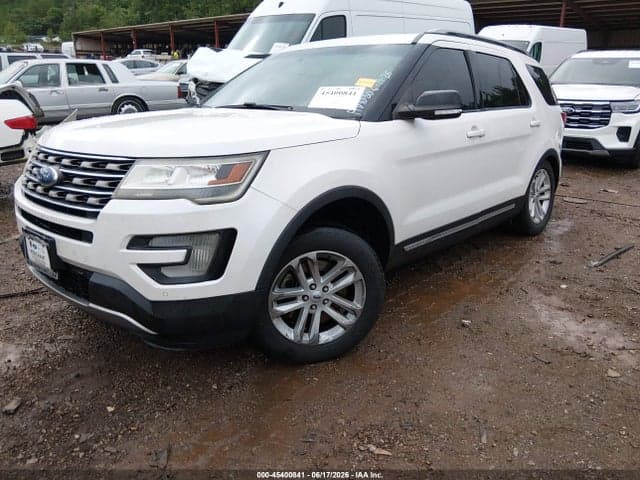 2017 FORD EXPLORER XLT 2
