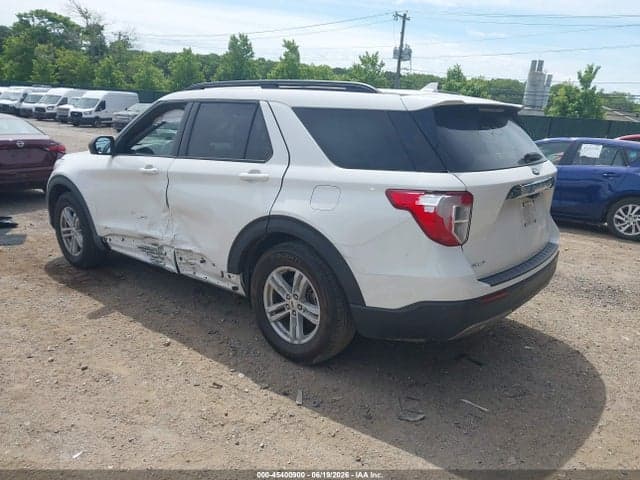 2021 FORD EXPLORER XLT 3