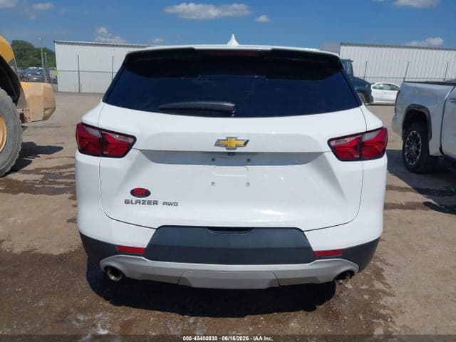 2022 CHEVROLET BLAZER AWD 2LT 16