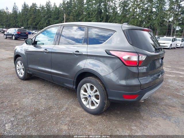 2017 FORD ESCAPE SE 3