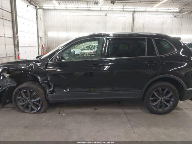 2022 VOLKSWAGEN TIGUAN 2.0T SE 14