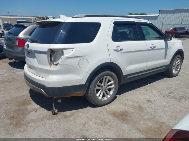 2017 FORD EXPLORER XLT 4