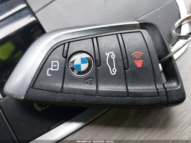 2025 BMW 330I XDRIVE 11
