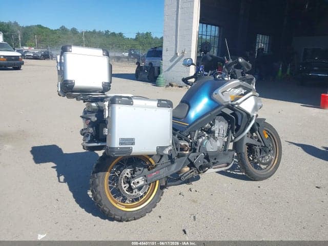 2024 CF MOTO IBEX 800 S/T 4