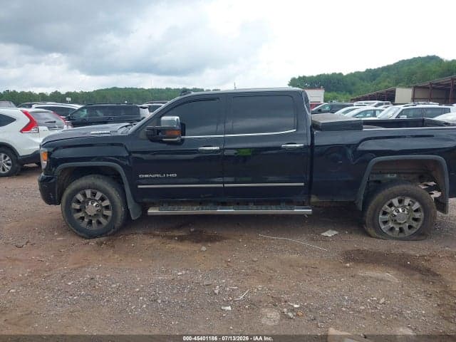 2017 GMC SIERRA 2500HD DENALI 18
