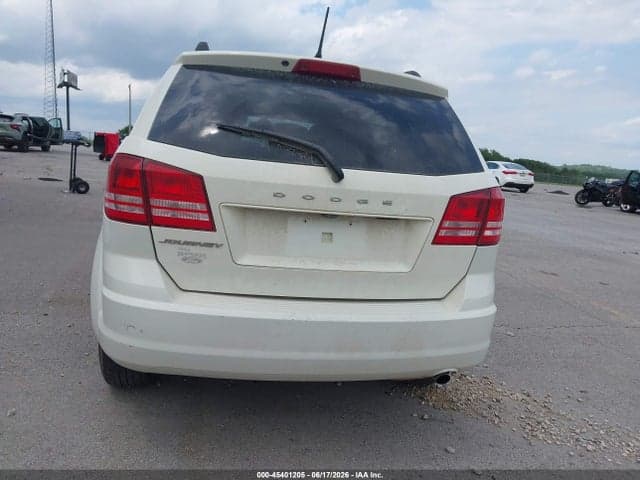 2018 DODGE JOURNEY SE 16
