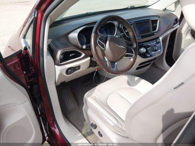 2019 CHRYSLER PACIFICA TOURING L 17