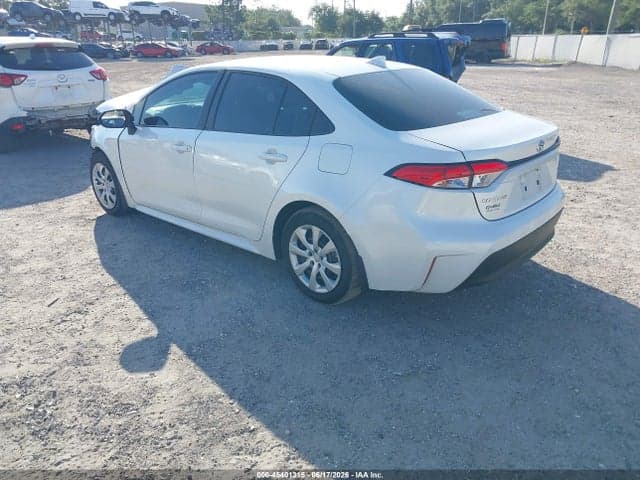 2026 TOYOTA COROLLA LE 3