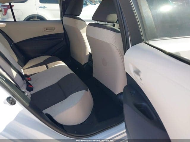 2026 TOYOTA COROLLA LE 8