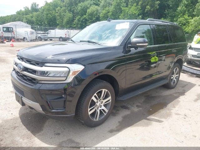 2024 FORD EXPEDITION XLT 2