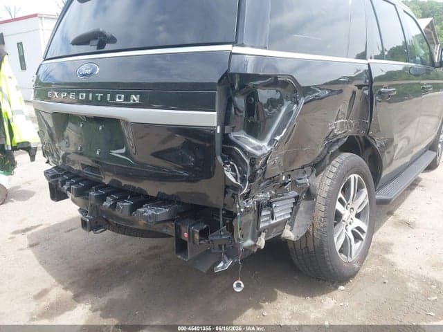 2024 FORD EXPEDITION XLT 6