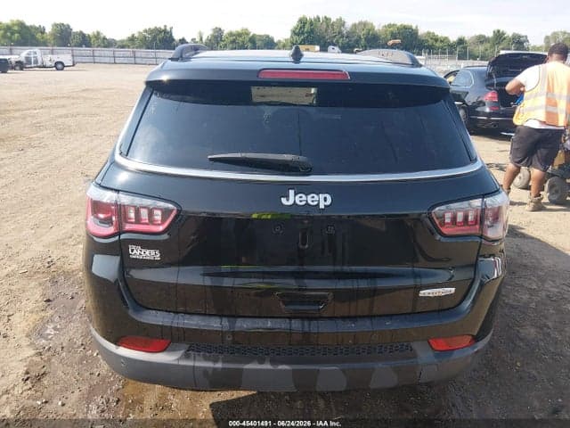 2020 JEEP COMPASS SUN AND SAFETY FWD 16