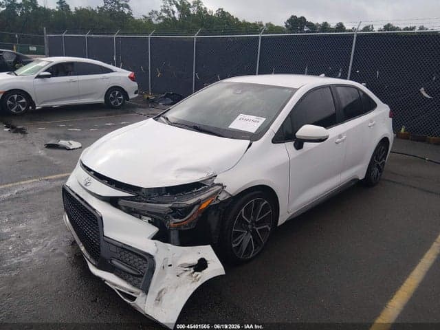 2020 TOYOTA COROLLA SE 2