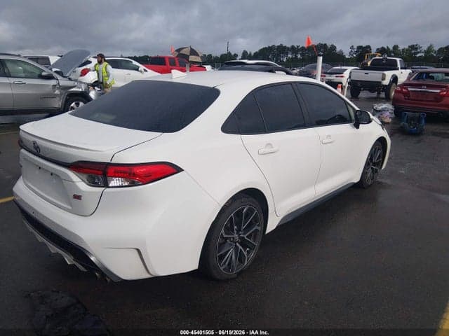 2020 TOYOTA COROLLA SE 4