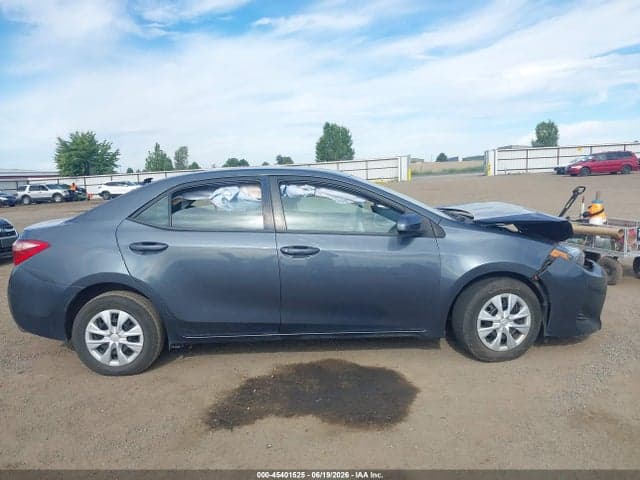 2019 TOYOTA COROLLA L 14