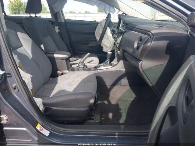 2019 TOYOTA COROLLA L 5