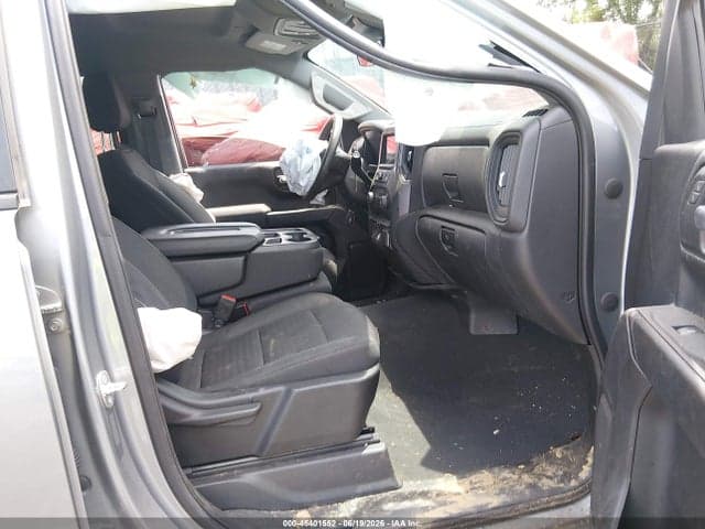 2023 CHEVROLET SILVERADO 1500 4WD STANDARD BED CUSTOM 5