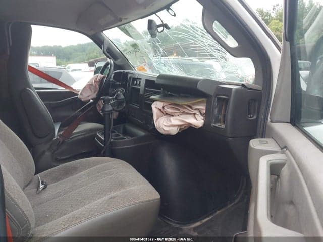 2019 CHEVROLET EXPRESS 2500 WORK VAN 5
