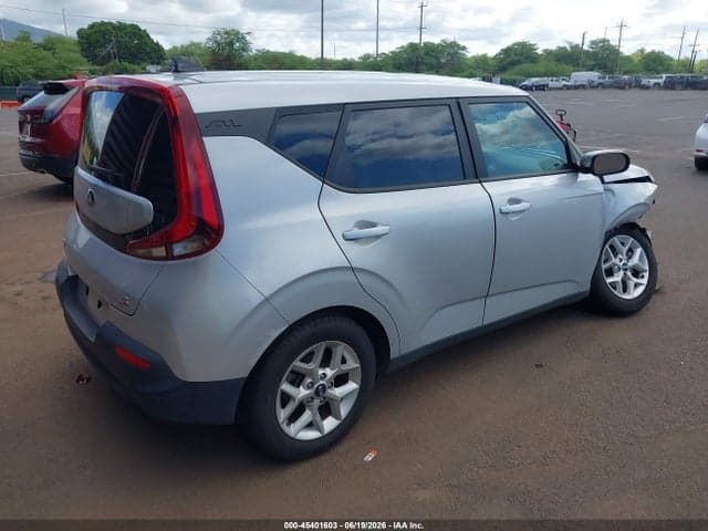 2021 KIA SOUL S 4