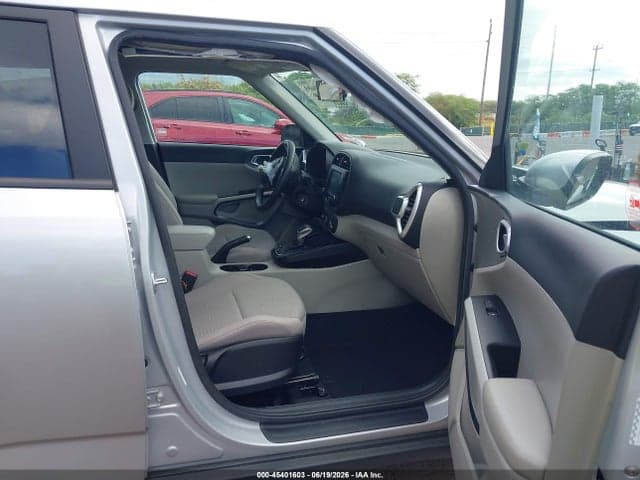 2021 KIA SOUL S 5