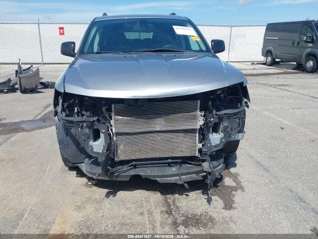 2018 DODGE JOURNEY SE 13