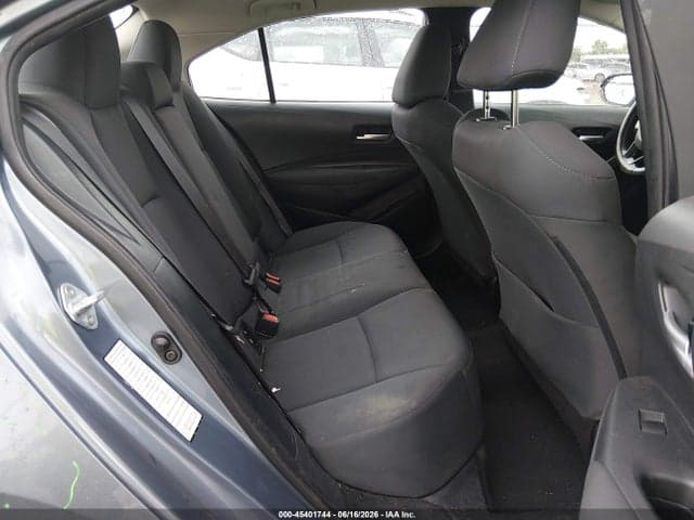 2021 TOYOTA COROLLA LE 8