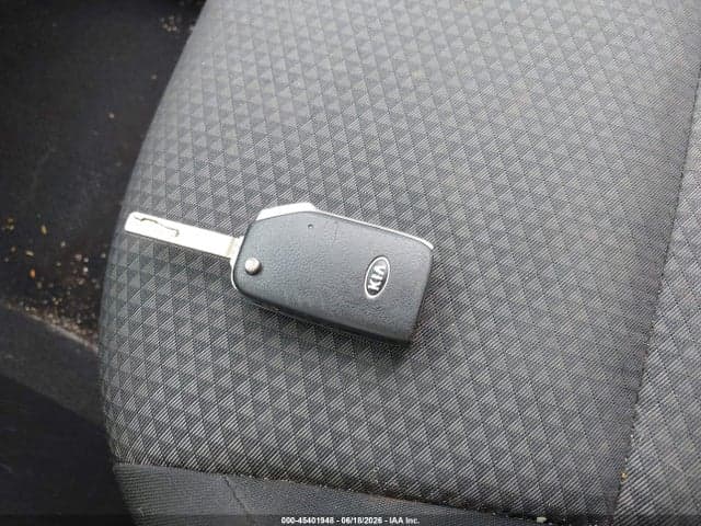 2020 KIA SOUL LX 11