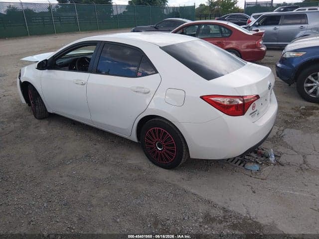 2018 TOYOTA COROLLA LE 3