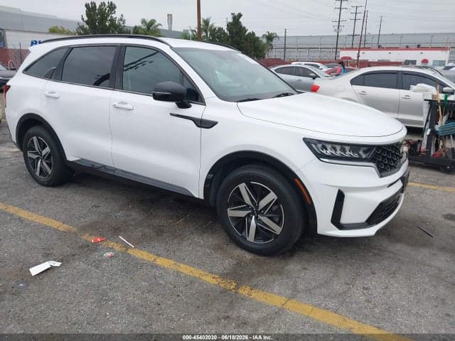 2022 KIA SORENTO S 1