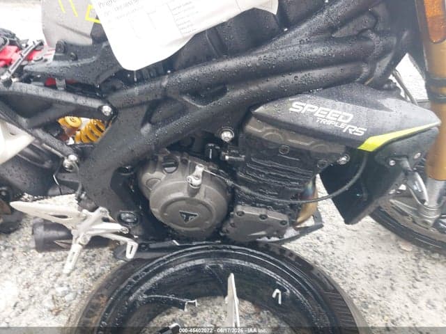 2025 TRIUMPH MOTORCYCLE SPEED TRIPLE 1200 RS 8