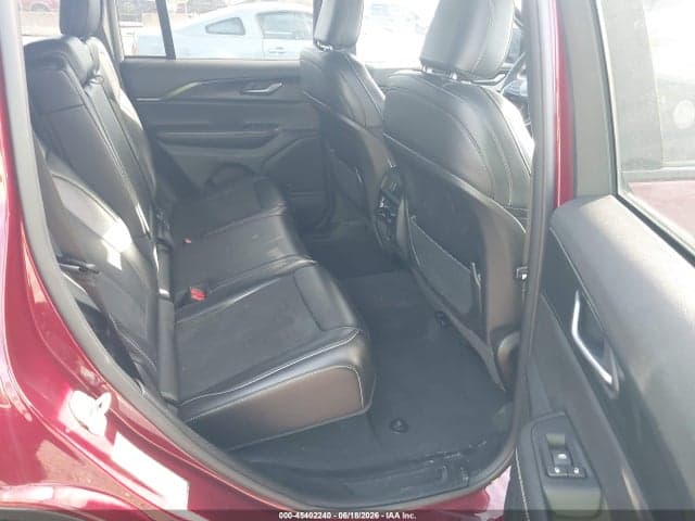 2025 JEEP GRAND CHEROKEE ALTITUDE 4X4 8