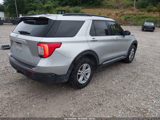 2021 FORD EXPLORER XLT 4