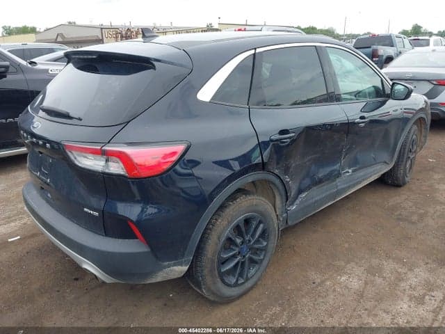 2021 FORD ESCAPE SE 4