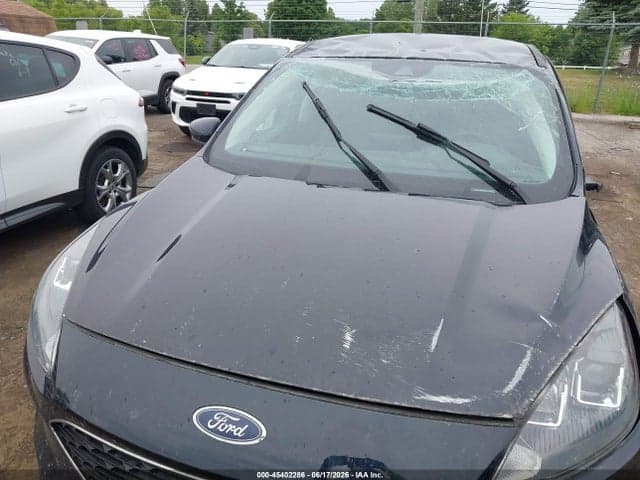 2021 FORD ESCAPE SE 6