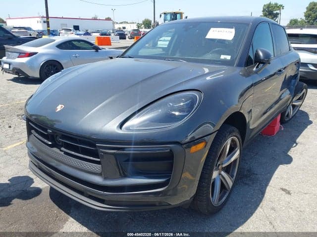 2023 PORSCHE MACAN T 2
