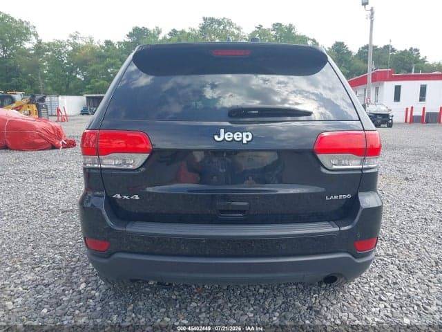 2019 JEEP GRAND CHEROKEE LAREDO E 4X4 16