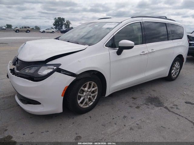 2020 CHRYSLER VOYAGER LXI 2