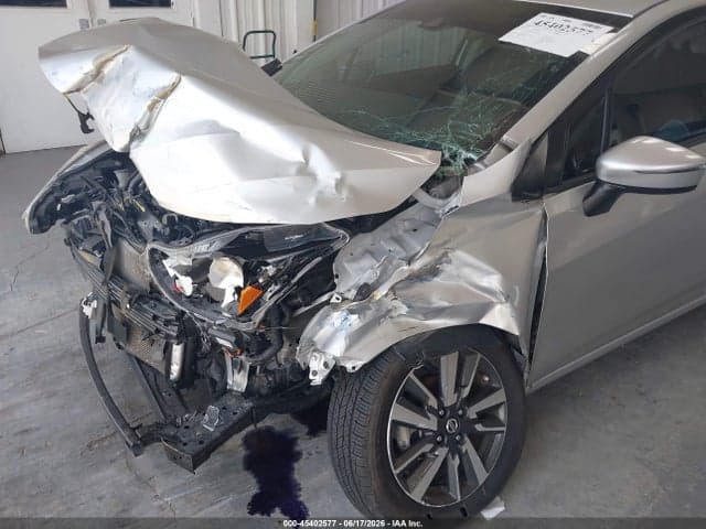 2021 NISSAN VERSA SV XTRONIC CVT 6