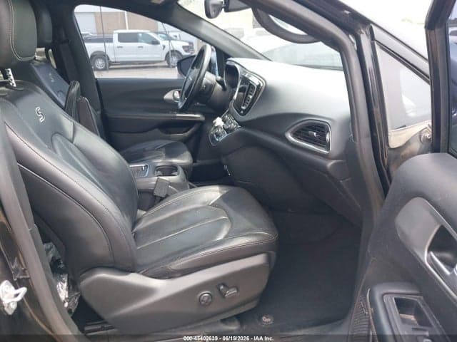 2019 CHRYSLER PACIFICA TOURING L PLUS 5