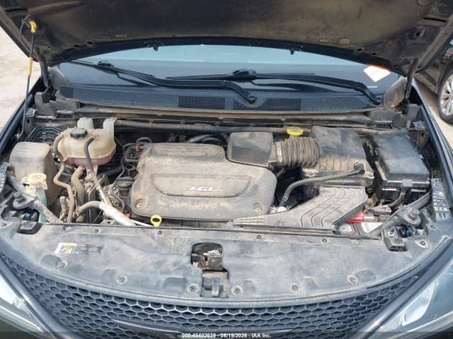 2019 CHRYSLER PACIFICA TOURING L PLUS 10