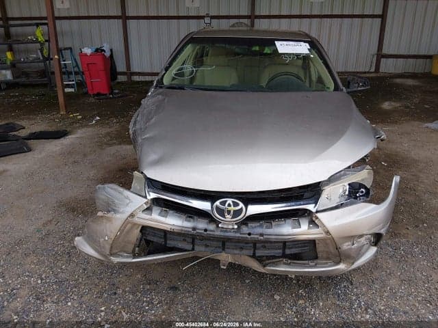 2017 TOYOTA CAMRY LE 10