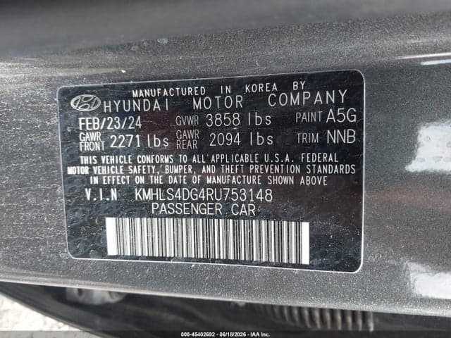 2024 HYUNDAI ELANTRA SEL 9