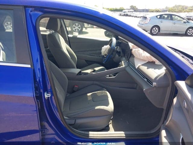 2025 HYUNDAI ELANTRA SEL CONVENIENCE 5